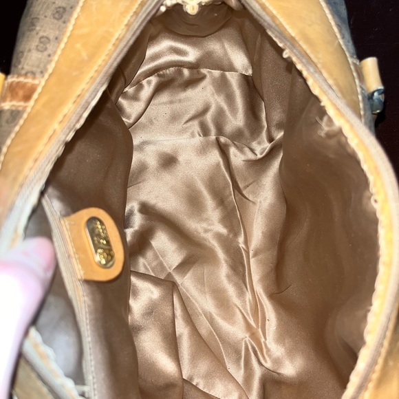 Gucci Micro GG Boston Bag - Picture 11 of 11